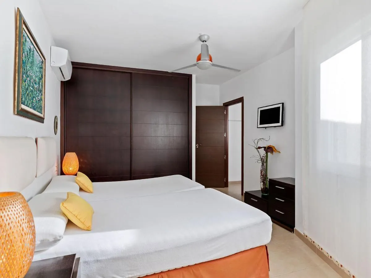 Belvilla By Oyo Apartment In La Herradura La Herradura