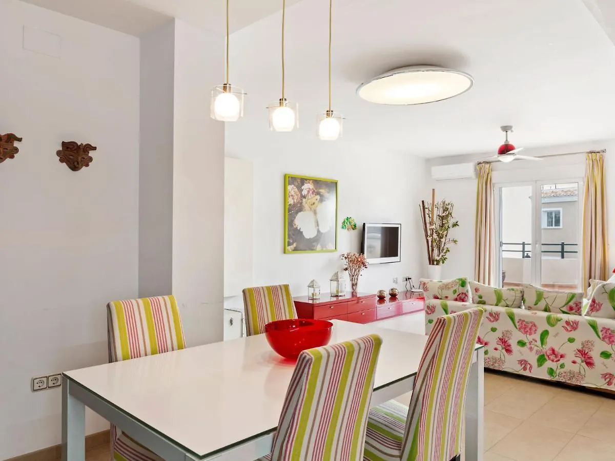 Belvilla By Oyo Apartment In La Herradura La Herradura